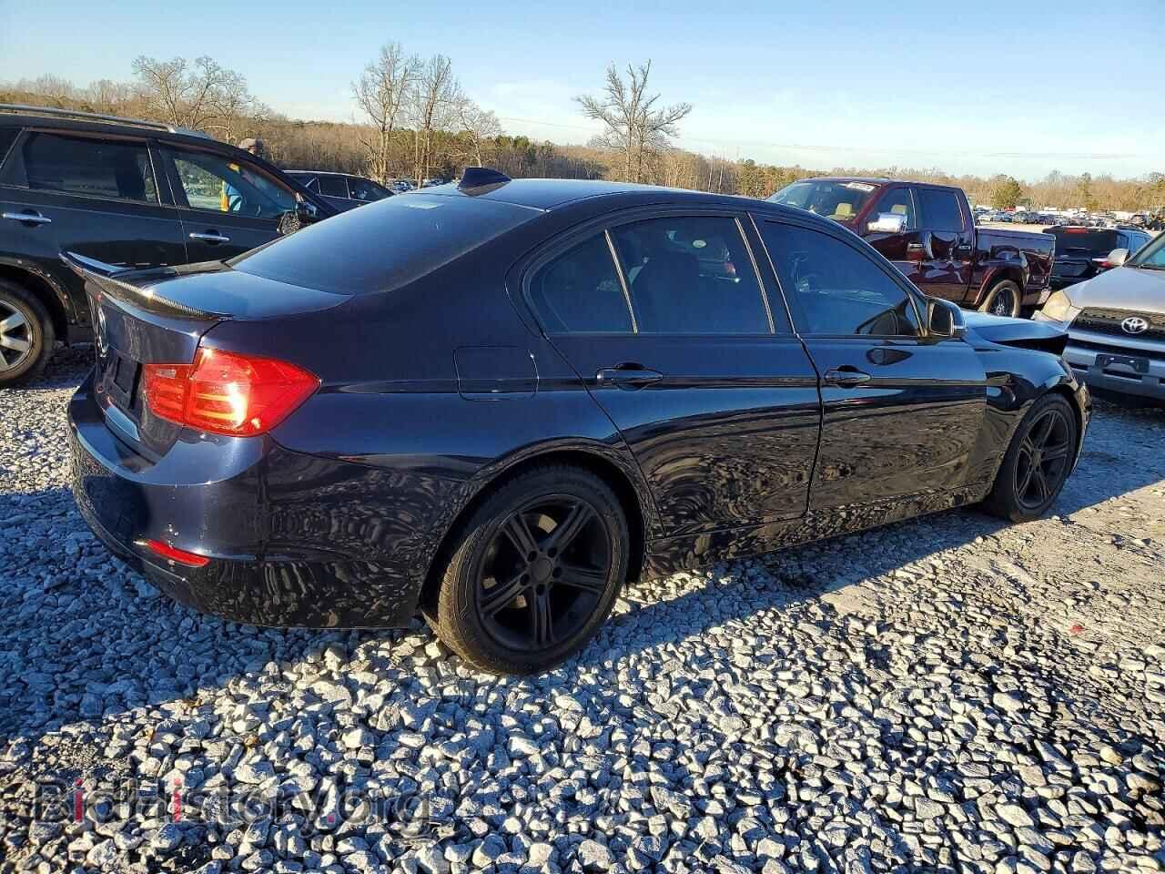 2013 BMW 3 SERIES - VIN: WBA3B5C57DF597319 - Фото 3