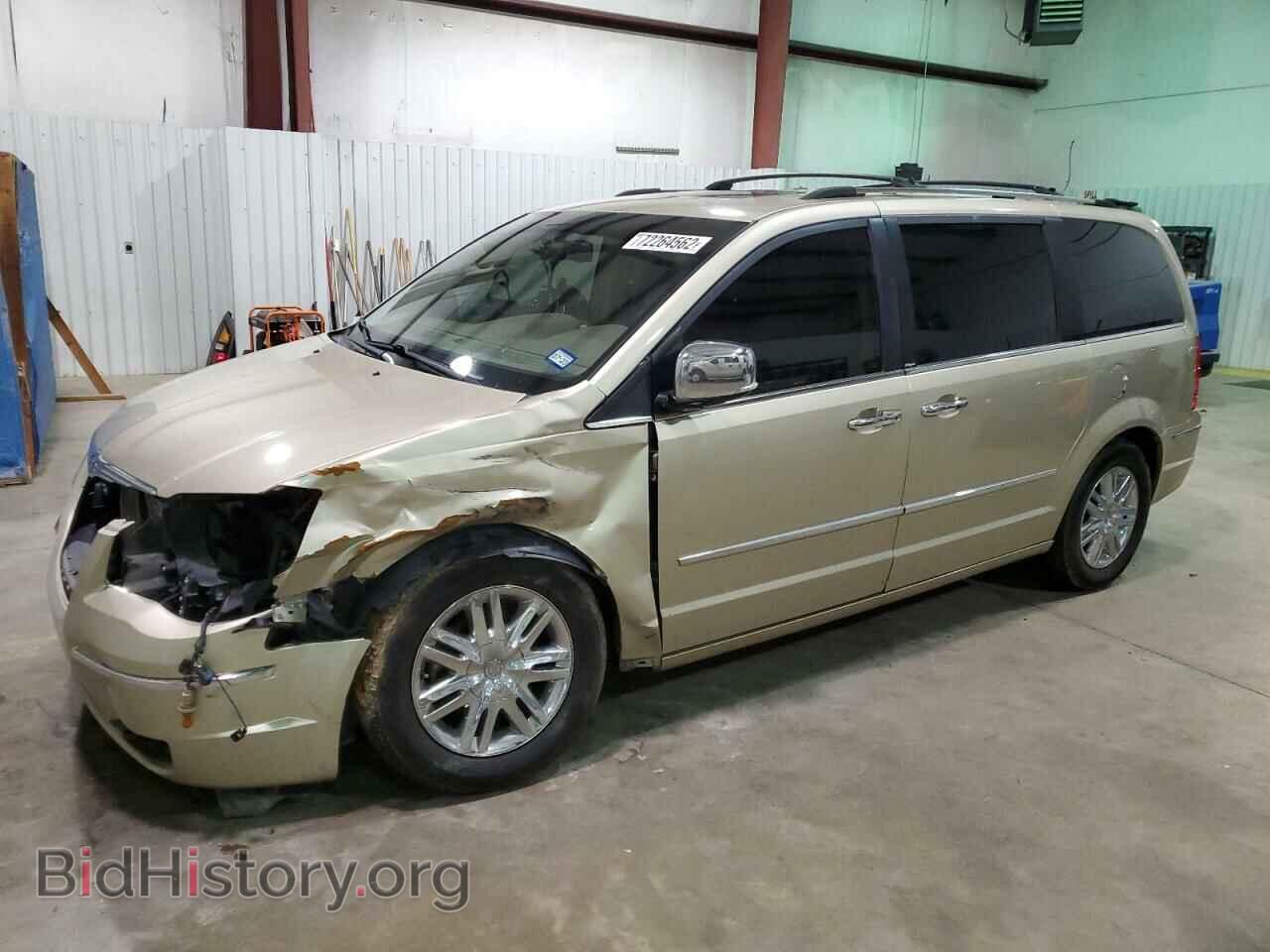 Фотография 2A4RR6DX6AR257432 - CHRYSLER MINIVAN 2010