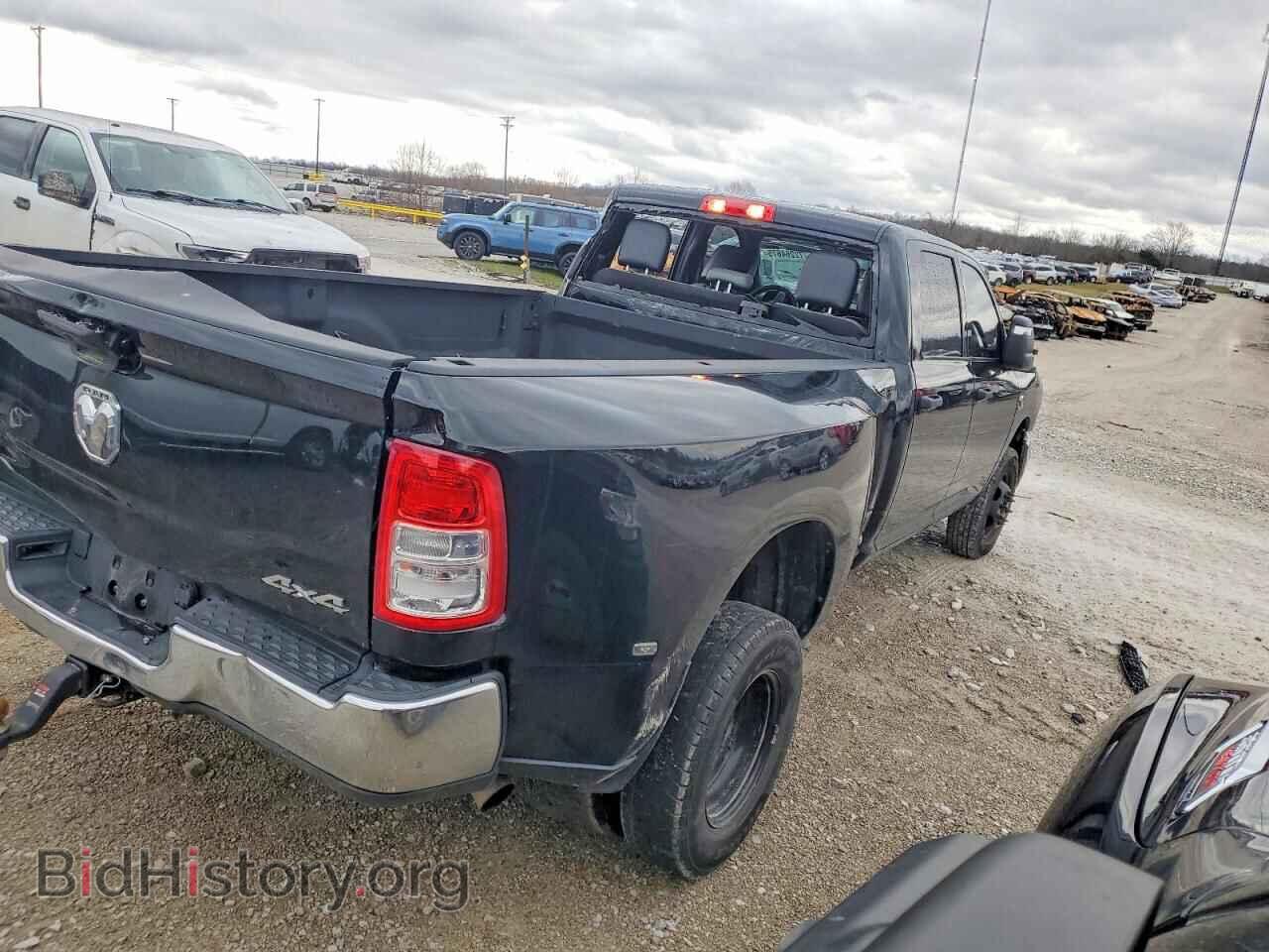 2024 RAM 3500 - VIN: 3C63RRGL7RG222042 - Фото 3