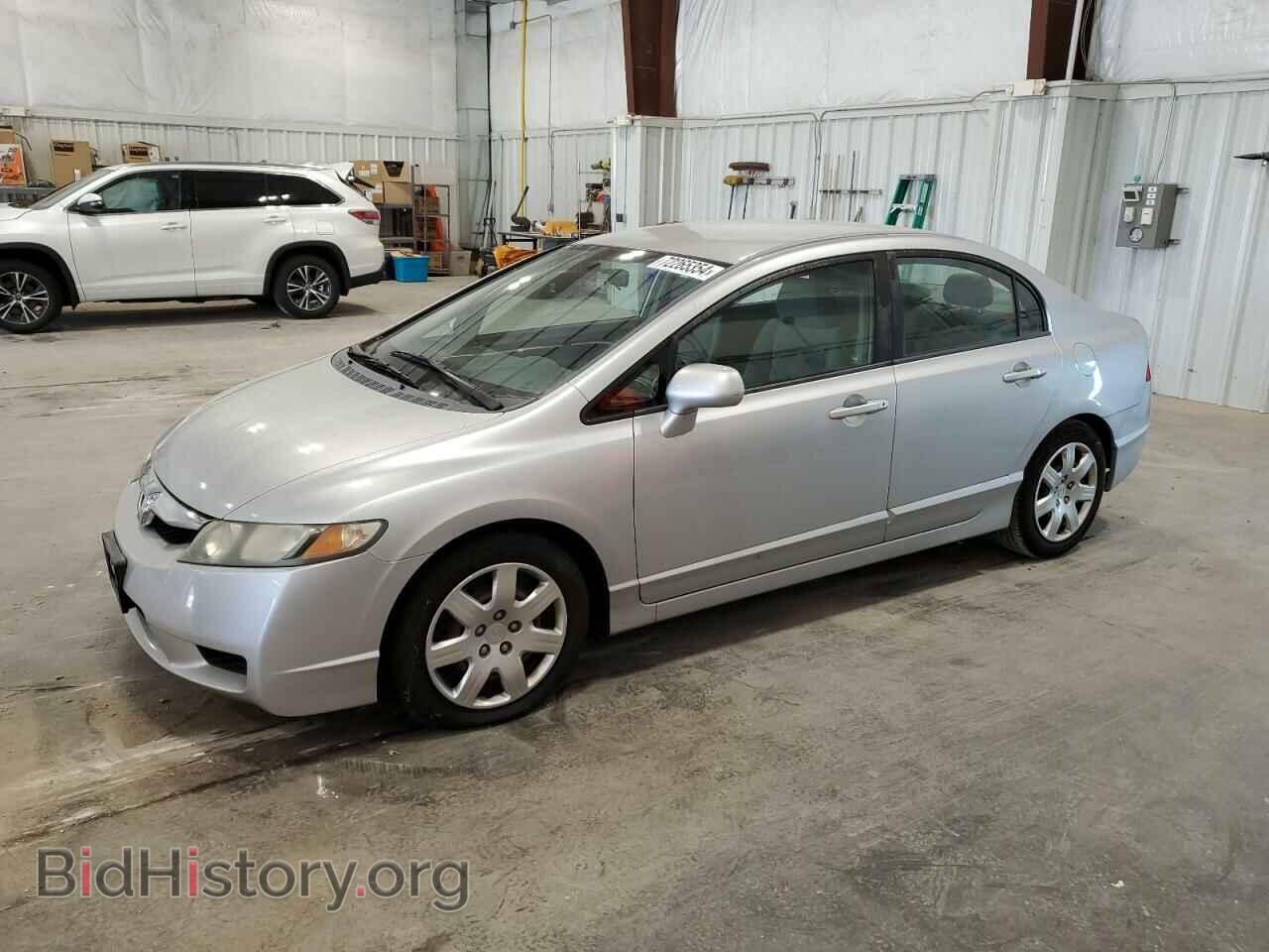 Фотография 19XFA1F53AE002947 - HONDA CIVIC 2010