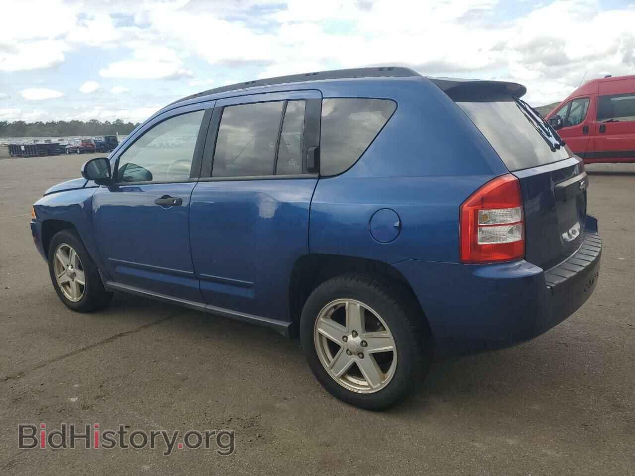 2009 JEEP COMPASS - VIN: 1J4FF47B69D211632 - Photo 2