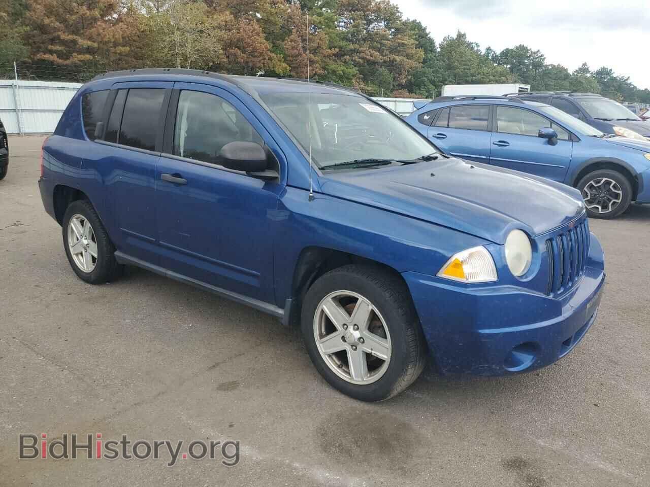 2009 JEEP COMPASS - VIN: 1J4FF47B69D211632 - Photo 4