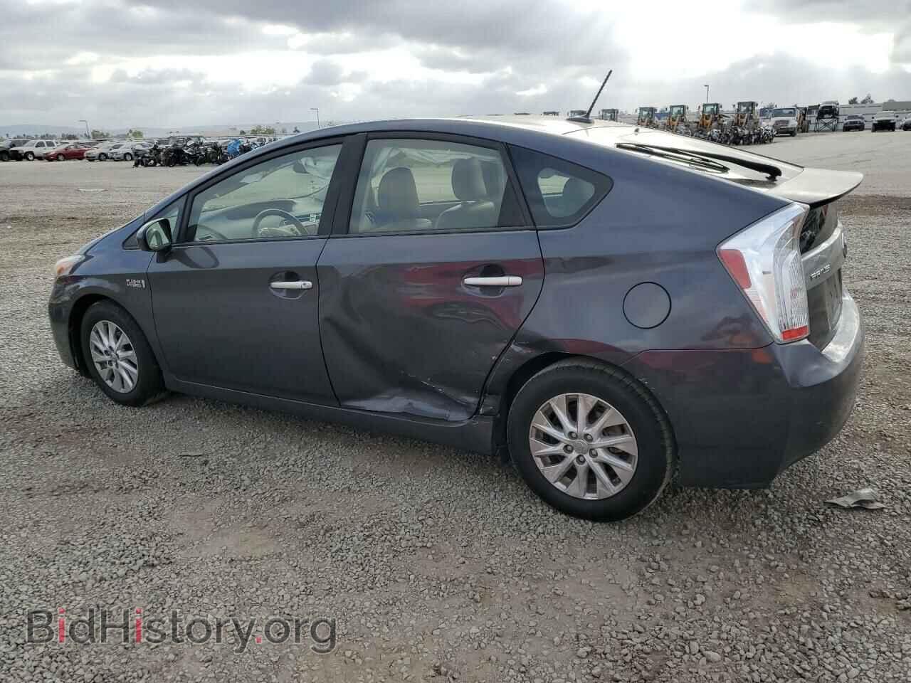 2014 TOYOTA PRIUS - VIN: JTDKN3DP8E3056227 - Фото 2
