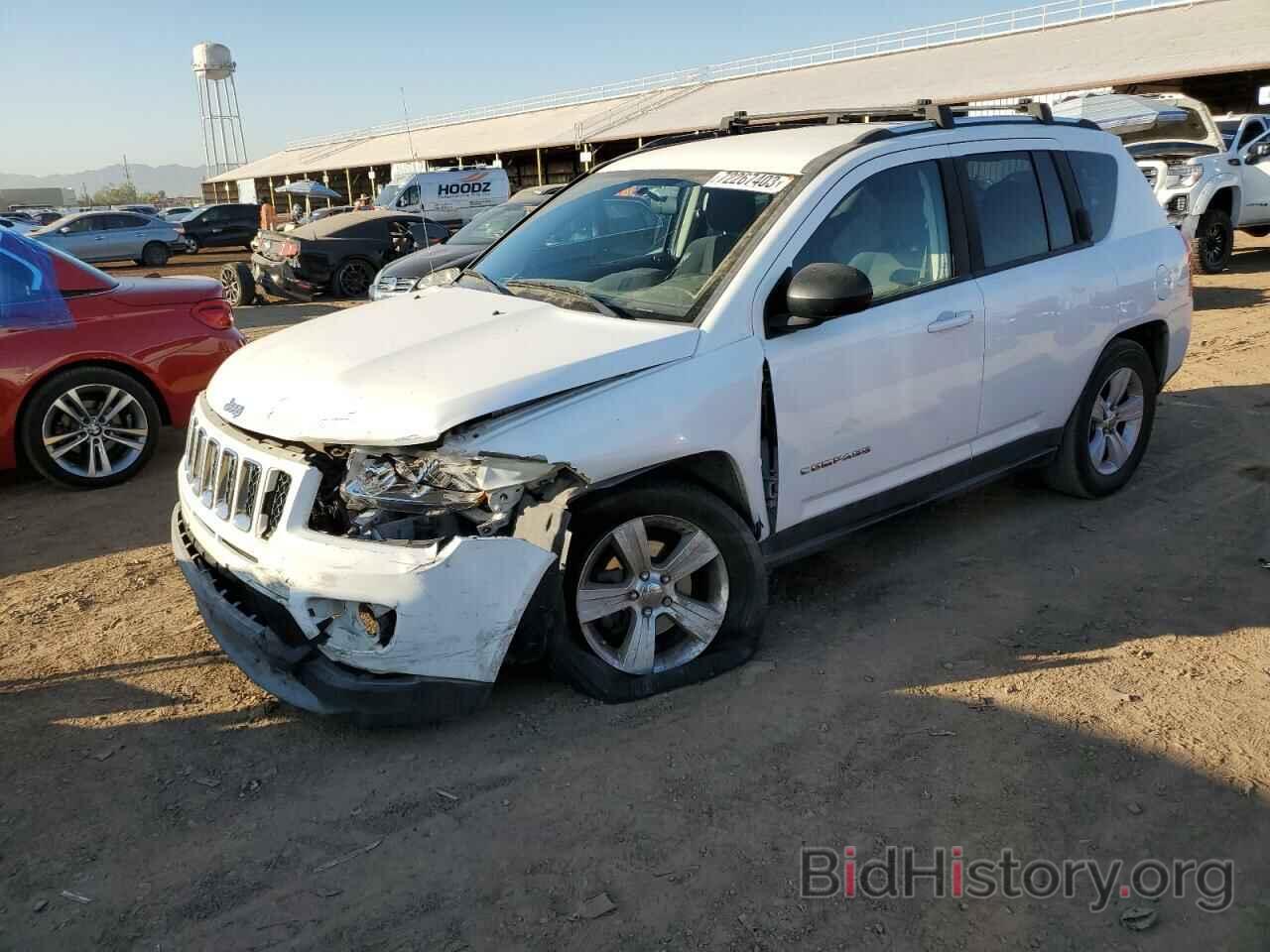 Photo 1C4NJDBBXCD576152 - JEEP COMPASS 2012