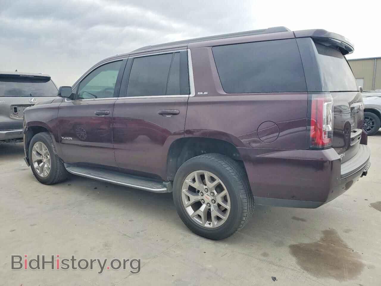 2017 GMC YUKON - VIN: 1GKS1AKC1HR326484 - Фото 2