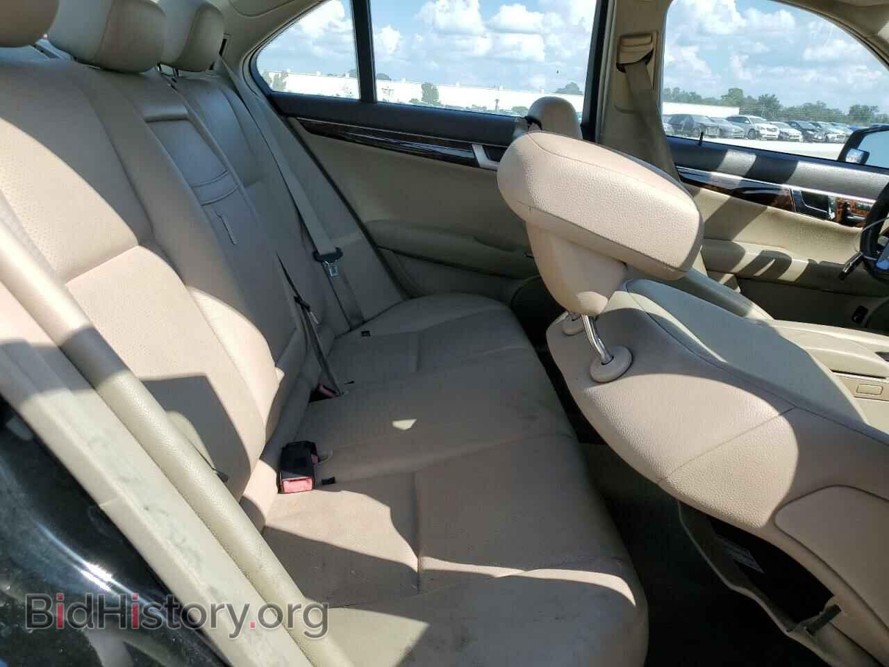 2013 MERCEDES-BENZ C-CLASS - VIN: WDDGF4HB6DR272795 - Фото 10