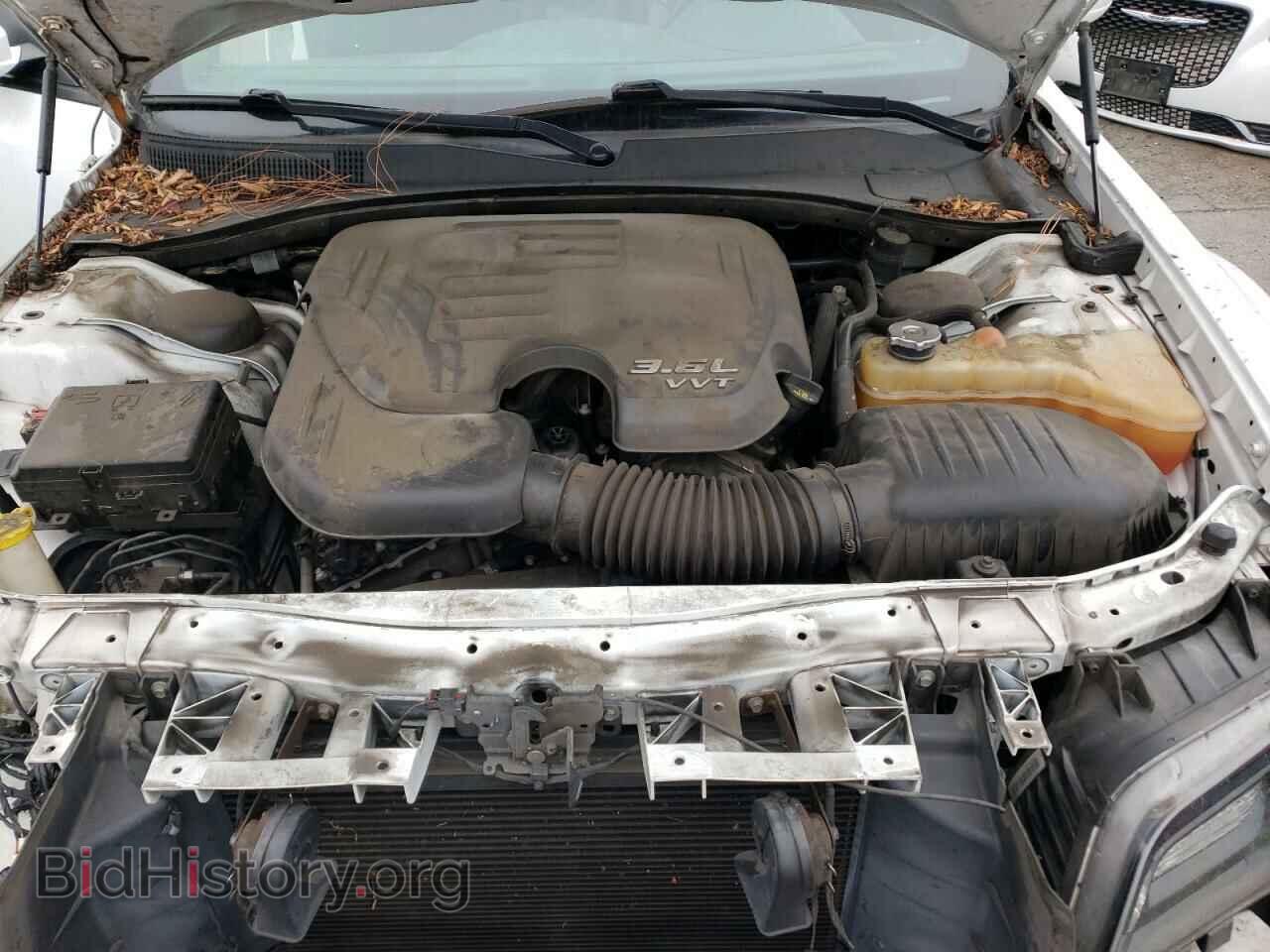 2015 CHRYSLER 300 - VIN: 2C3CCABG2FH781116 - Фото 11