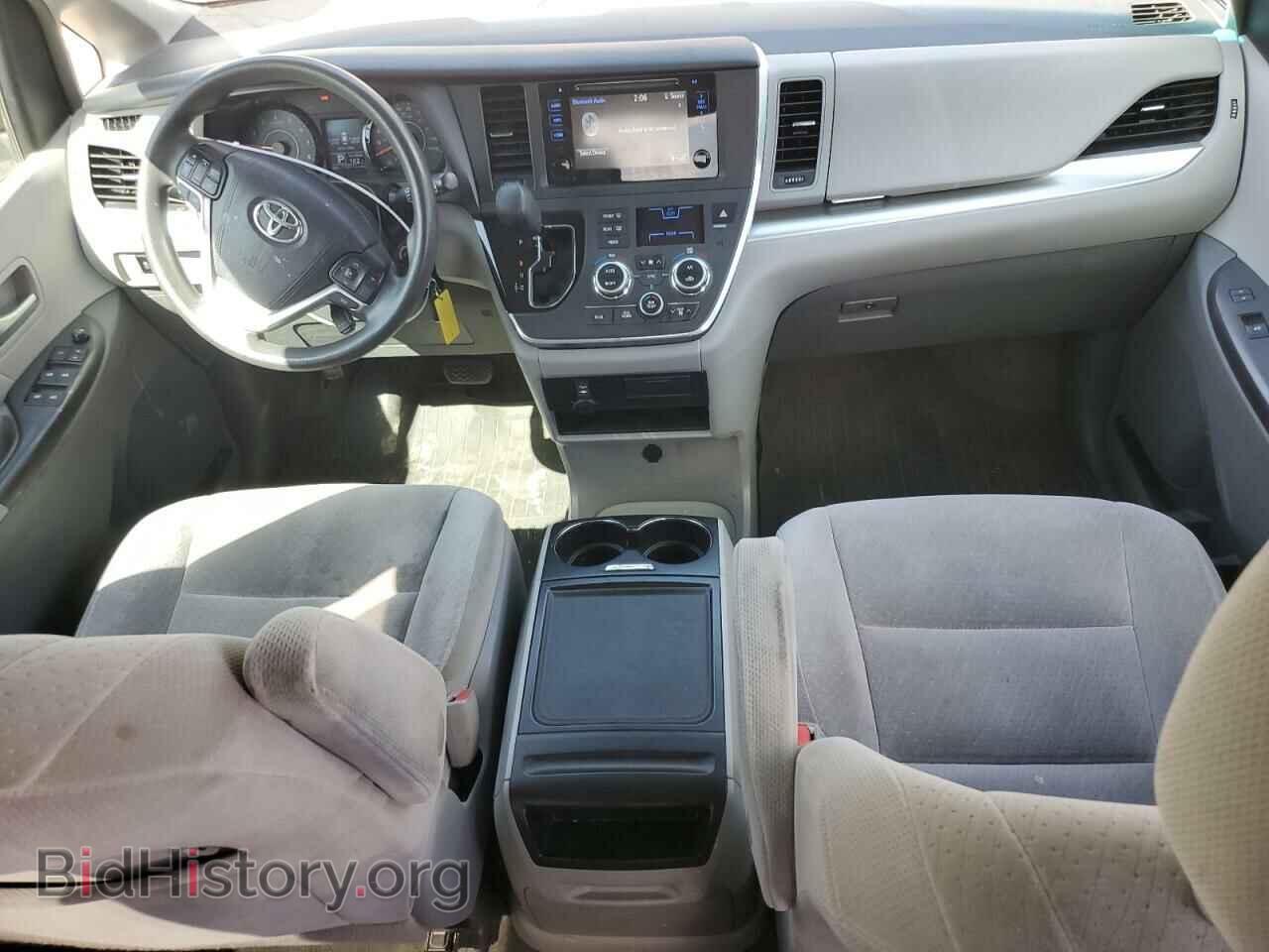 2017 TOYOTA All Models - VIN: 5TDKZ3DCXHS795510 - Фото 8