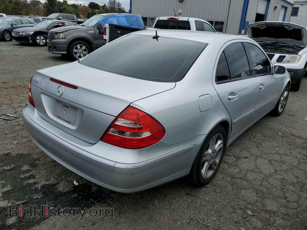 2006 MERCEDES-BENZ E-CLASS - VIN: WDBUF56J56A951812 - Фото 3