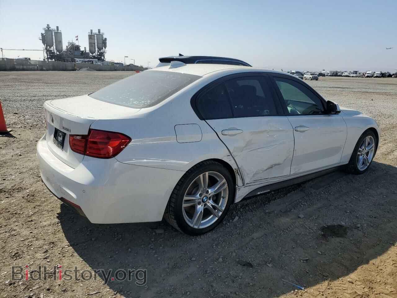 2015 BMW 3 SERIES - VIN: WBA3C1C53FP854107 - Фото 3