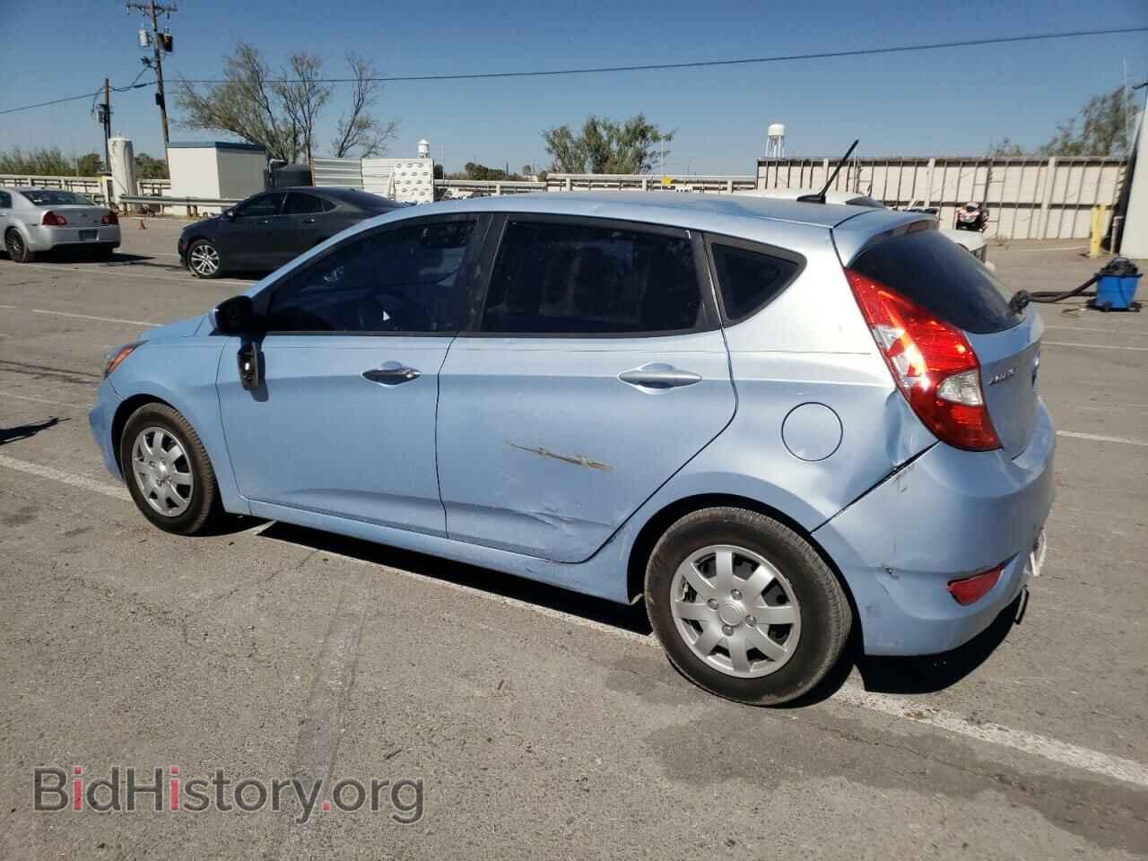 2013 HYUNDAI ACCENT - VIN: KMHCT5AE9DU122894 - Фото 2