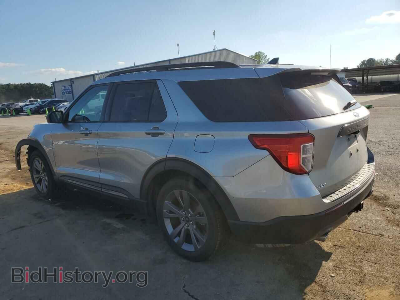 2021 FORD EXPLORER - VIN: 1FMSK7DH0MGA78007 - Photo 2
