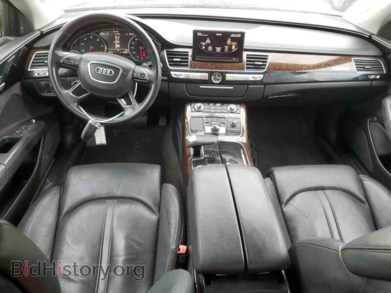 2012 Audi A8 (VIN WAURVAFD1CN026524) — фото 8 из 13