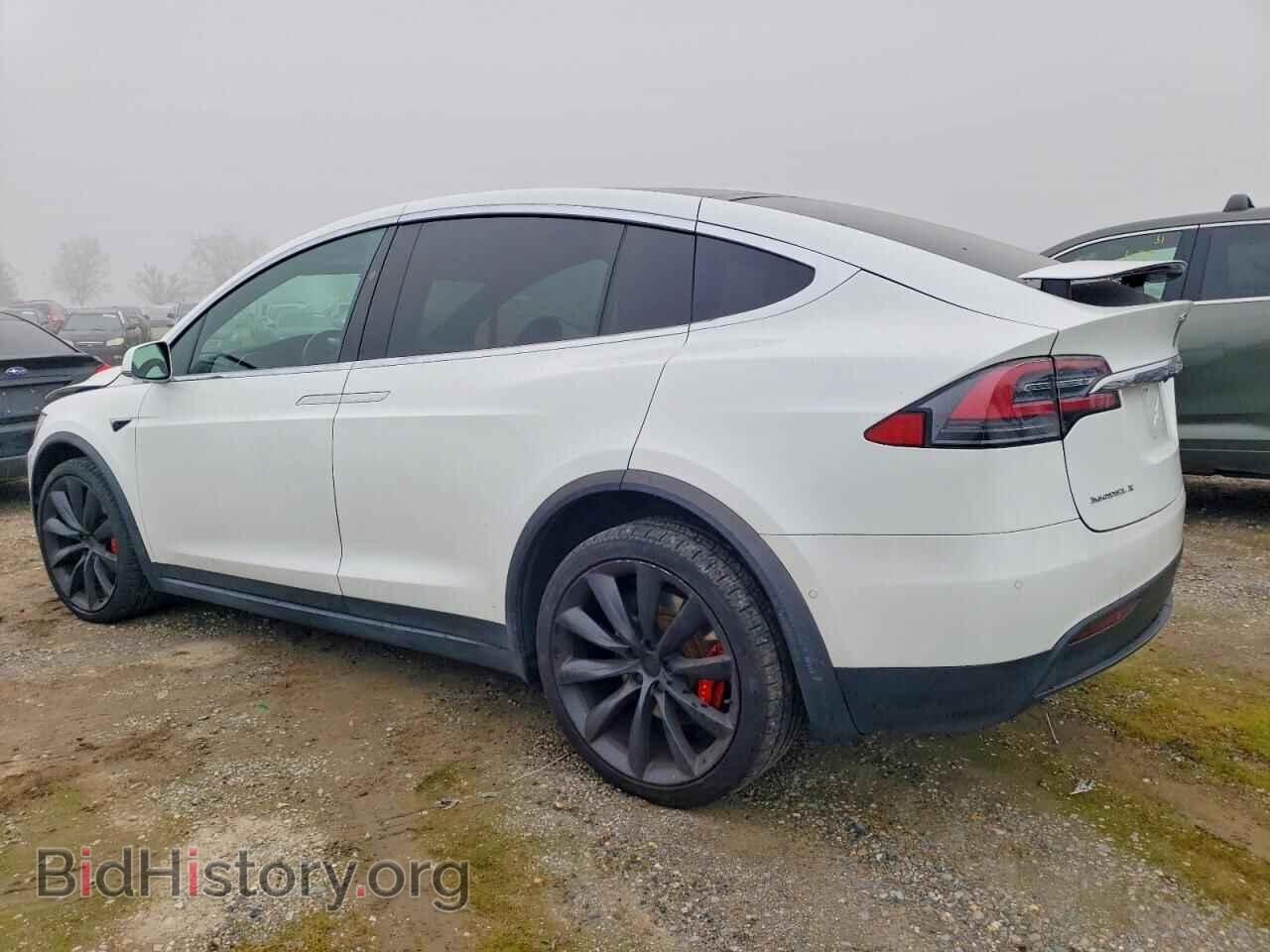 2017 TESLA MODEL X - VIN: 5YJXCBE42HF051865 - Фото 2