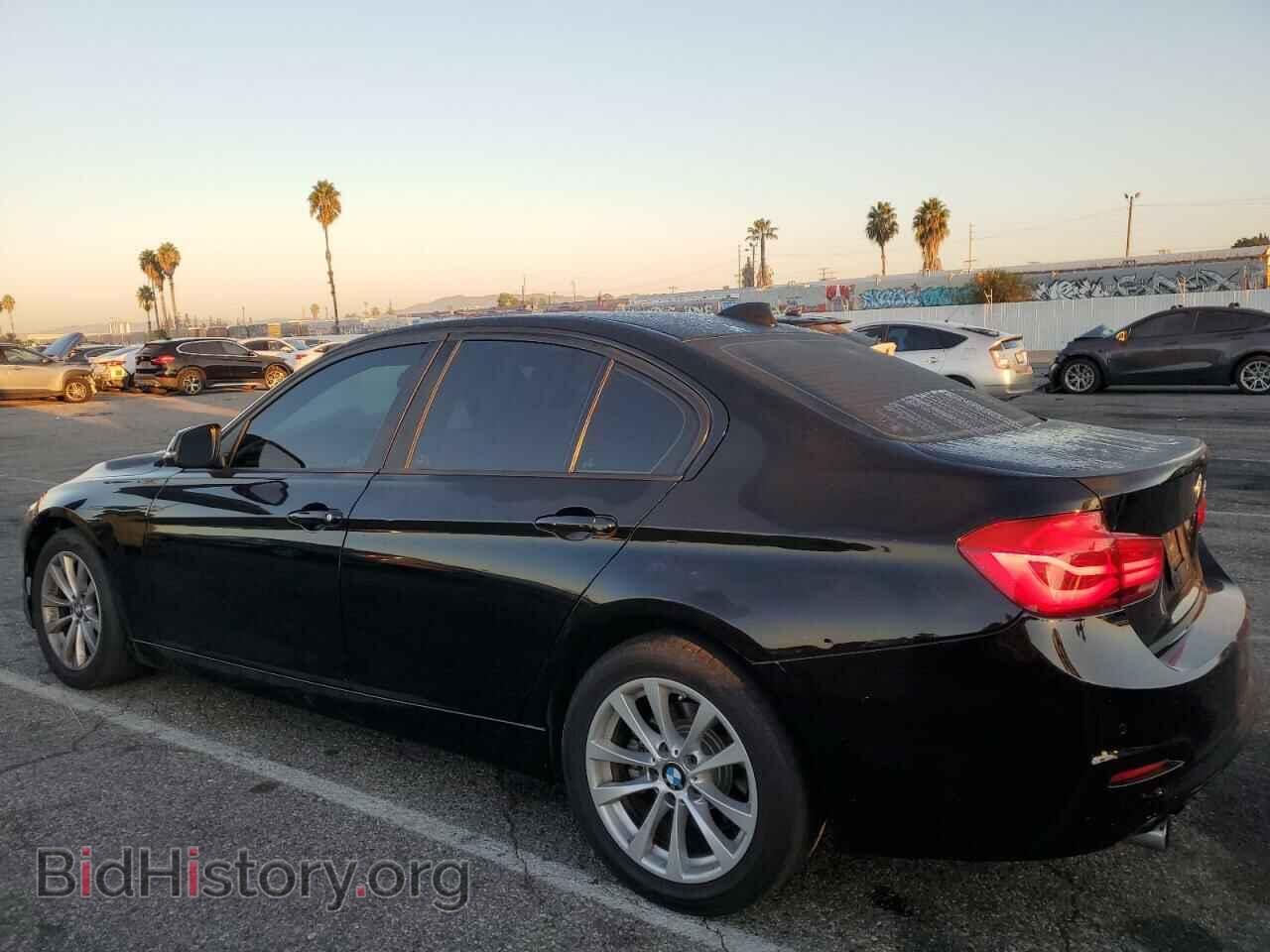 2017 BMW 3 SERIES - VIN: WBA8A9C3XHK864092 - Фото 2