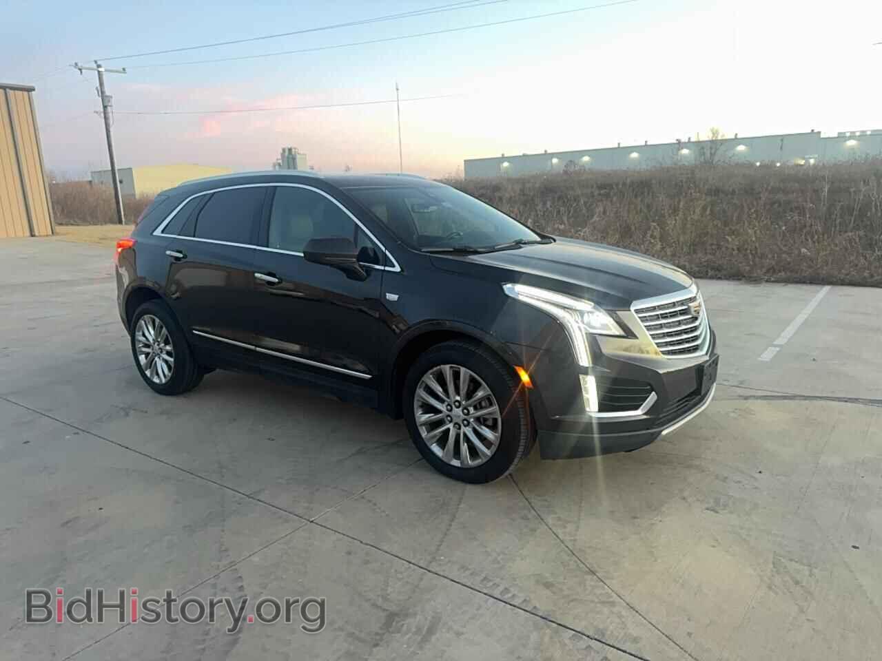 Photo 1GYKNFRS8HZ158072 - CADILLAC XT5 2017