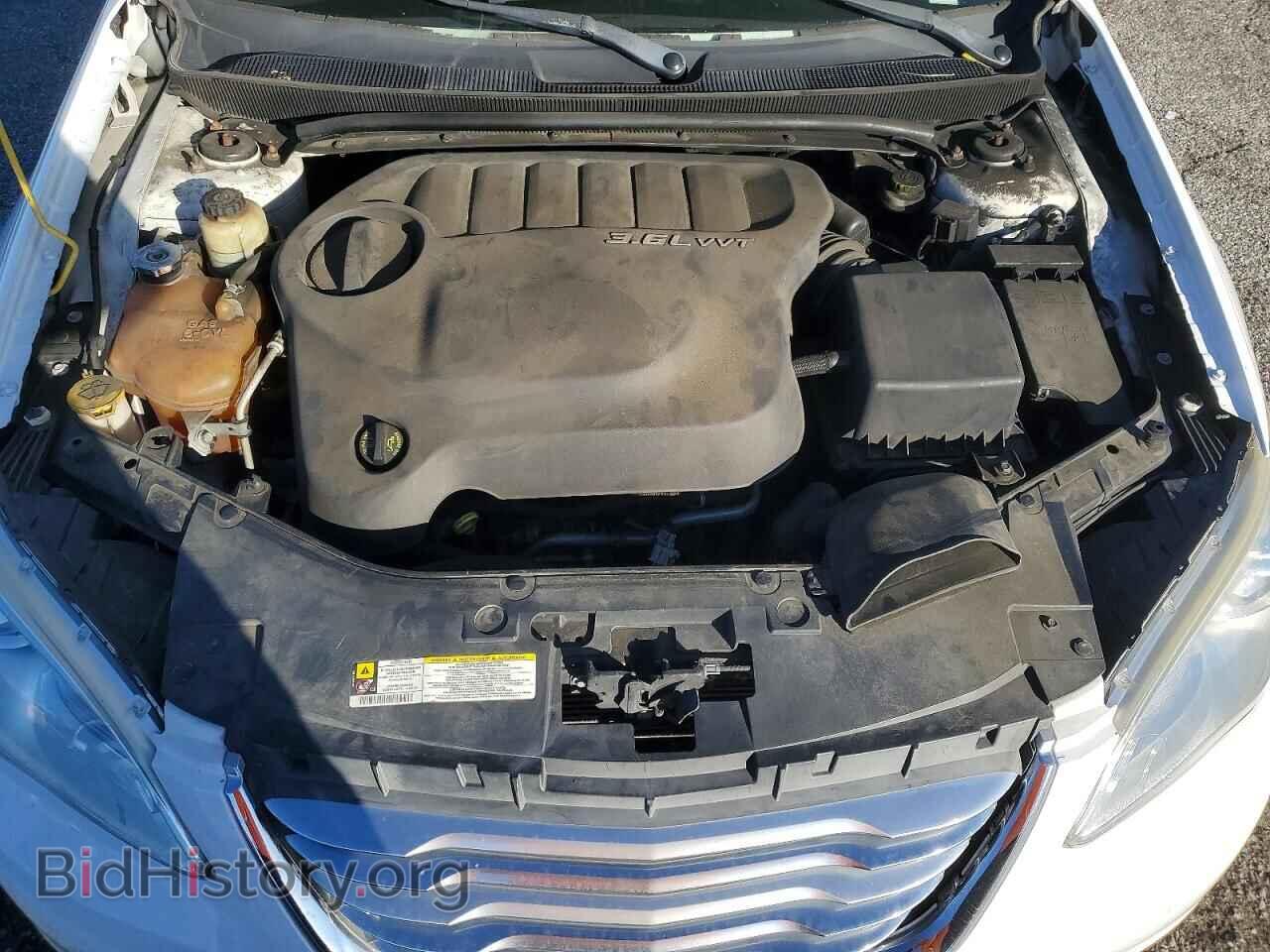 2013 CHRYSLER 200 - VIN: 1C3CCBBG0DN678447 - Фото 11