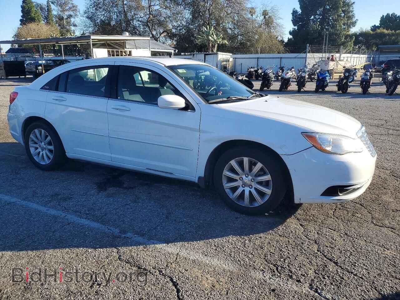 2013 CHRYSLER 200 - VIN: 1C3CCBBG0DN678447 - Фото 4