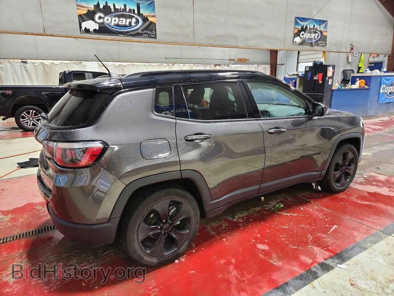 2019 JEEP COMPASS - VIN: 3C4NJCBB7KT636777 - Фото 3
