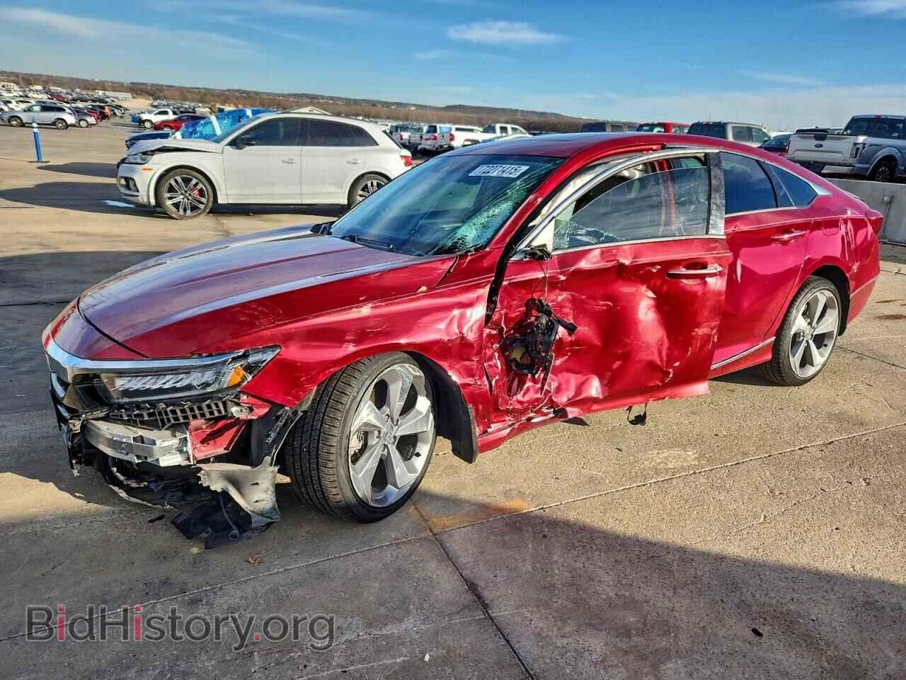 Photo 1HGCV2F95JA026400 - HONDA ACCORD 2018
