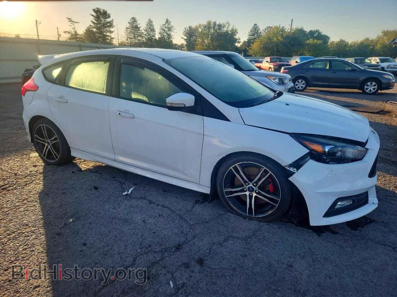 2017 Ford FOCUS (VIN 1FADP3L9XHL345335) — photo 4 of 13