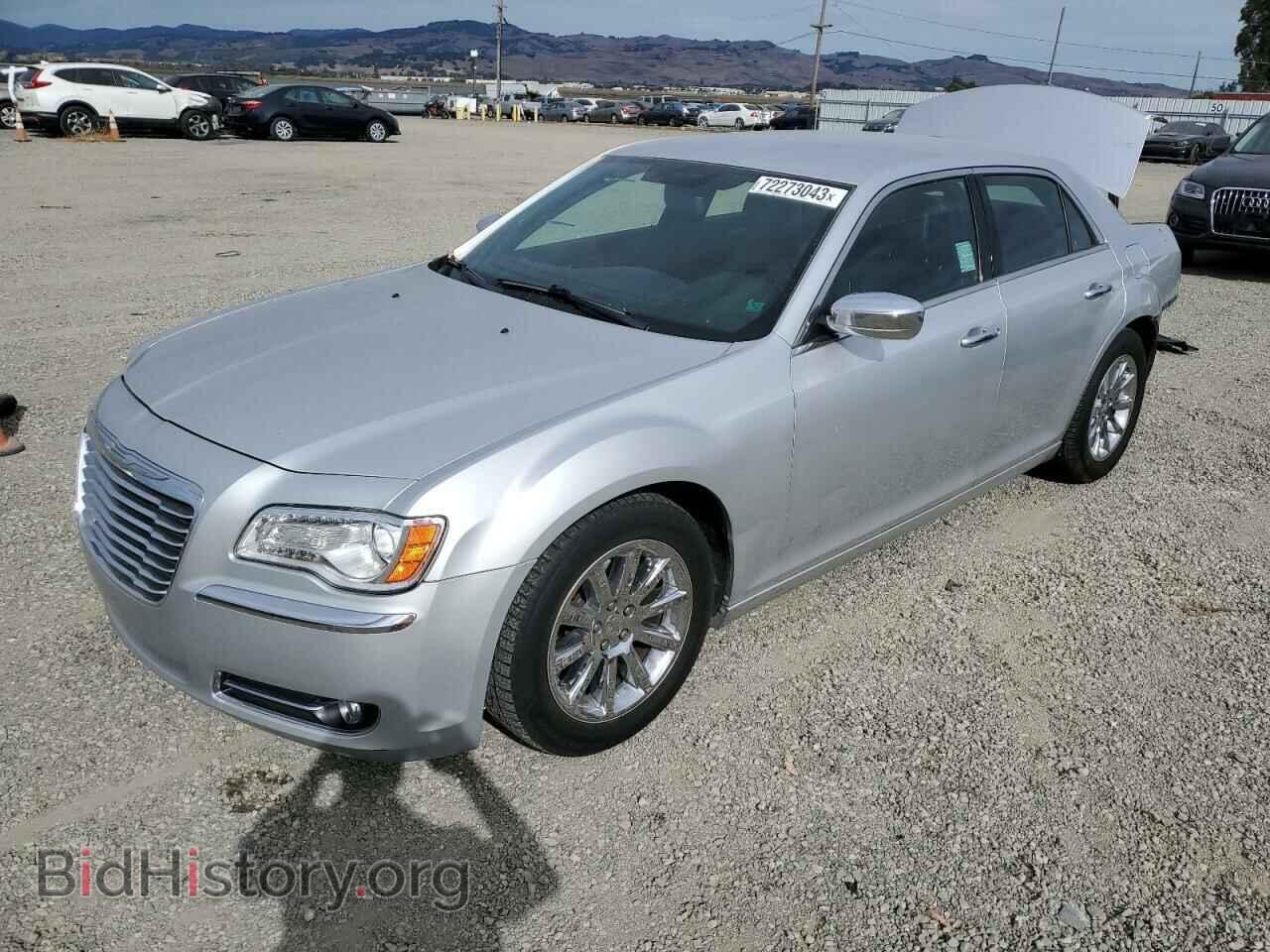 Фотография 2C3CCACG9CH310431 - CHRYSLER 300 2012