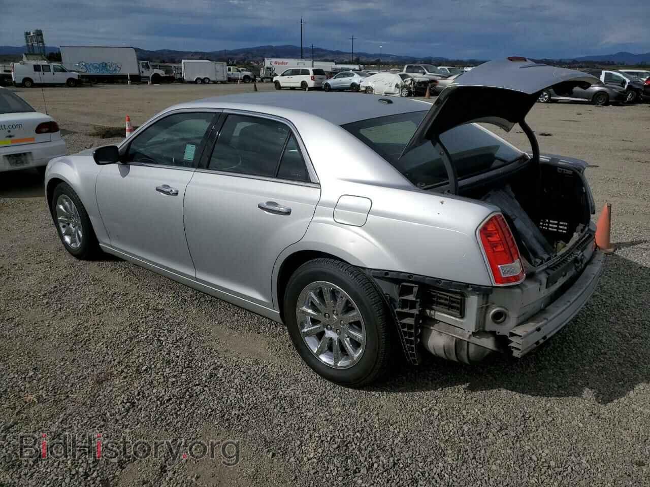2012 CHRYSLER 300 - VIN: 2C3CCACG9CH310431 - Фото 2