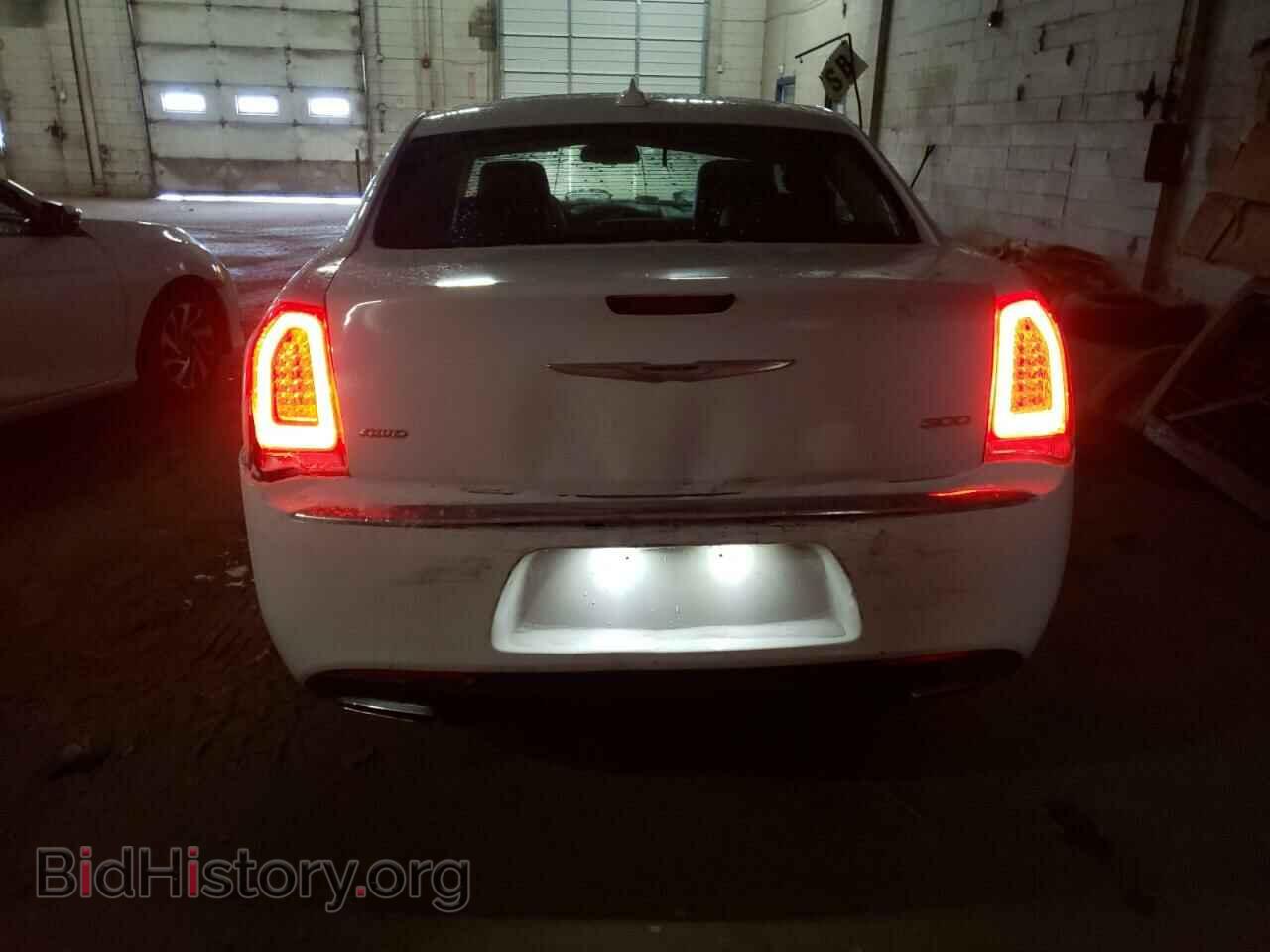 2015 CHRYSLER 300 - VIN: 2C3CCARG8FH757005 - Фото 6