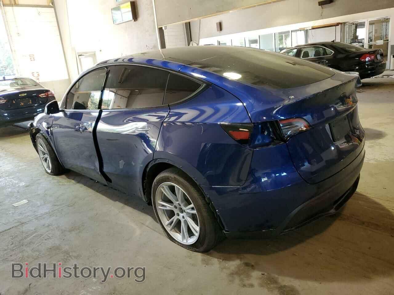 2021 TESLA MODEL Y - VIN: 5YJYGDEE3MF190880 - Фото 2