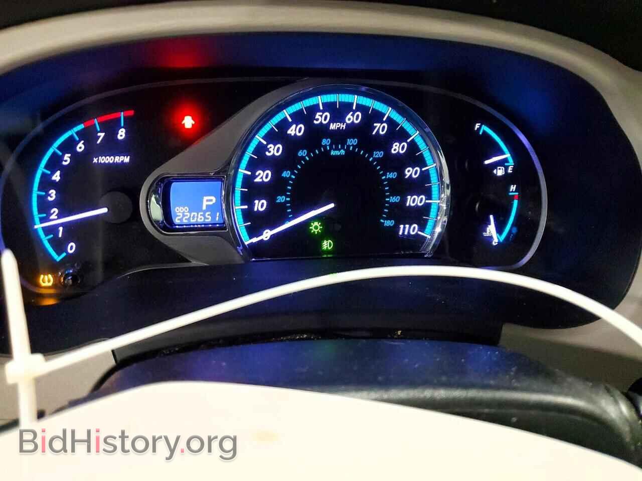 2011 TOYOTA SIENNA - VIN: 5TDYK3DC6BS041249 - Фото 9