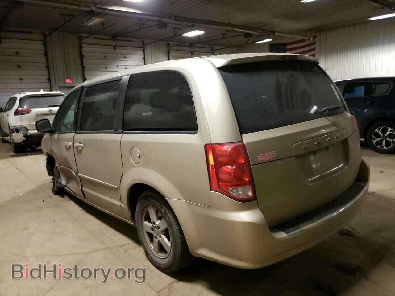 2013 DODGE CARAVAN - VIN: 2C4RDGCG6DR523807 - Фото 2