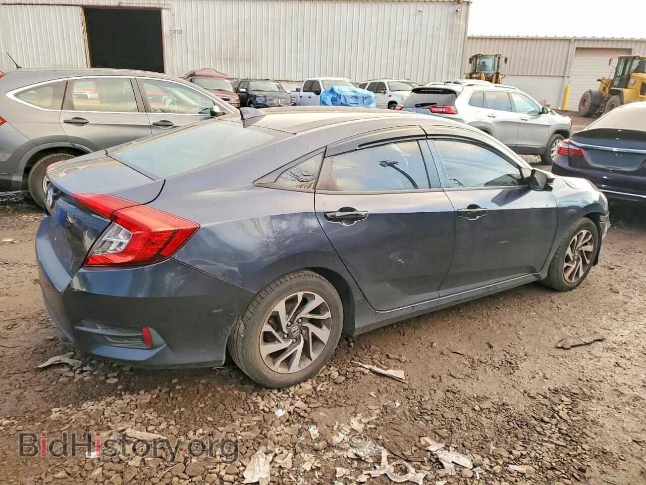 2017 HONDA CIVIC - VIN: 19XFC2F73HE225470 - Фото 3