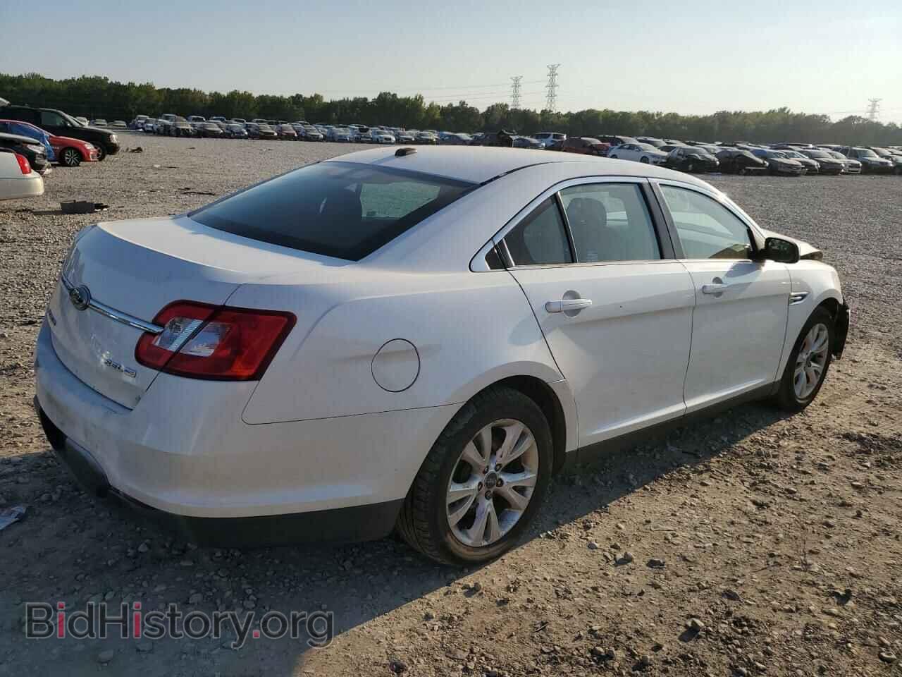 2011 FORD TAURUS - VIN: 1FAHP2HW1BG103124 - Фото 3