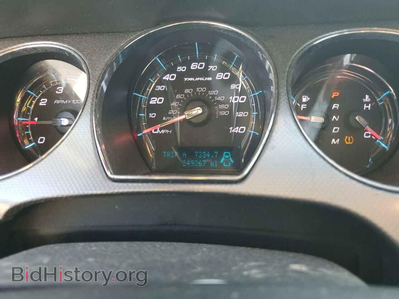 2011 FORD TAURUS - VIN: 1FAHP2HW1BG103124 - Фото 9
