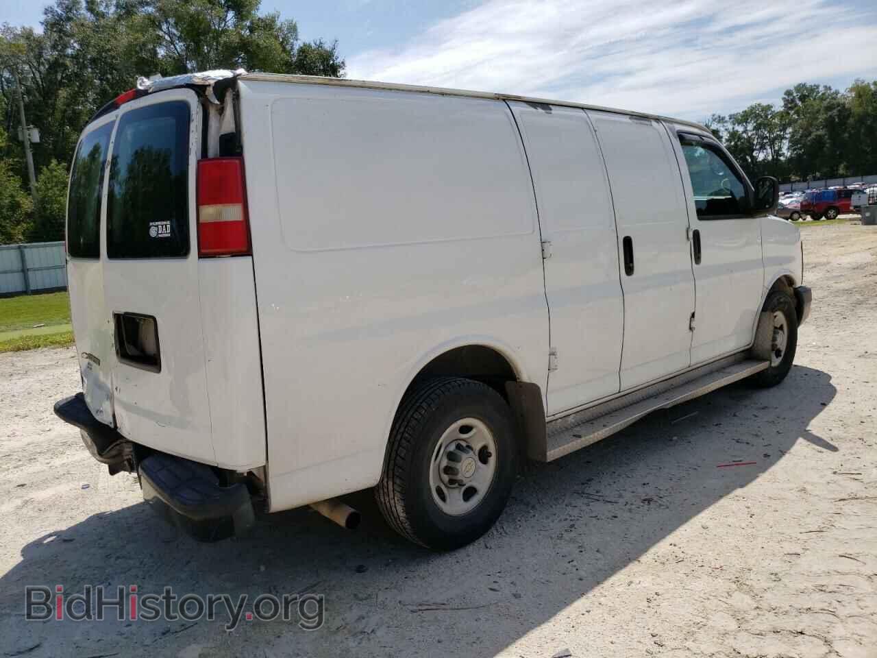 2008 CHEVROLET EXPRESS - VIN: 1GCGG25C481101606 - Фото 3