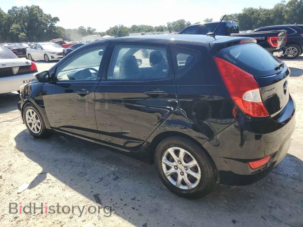 2013 HYUNDAI ACCENT - VIN: KMHCT5AE8DU060064 - Фото 2