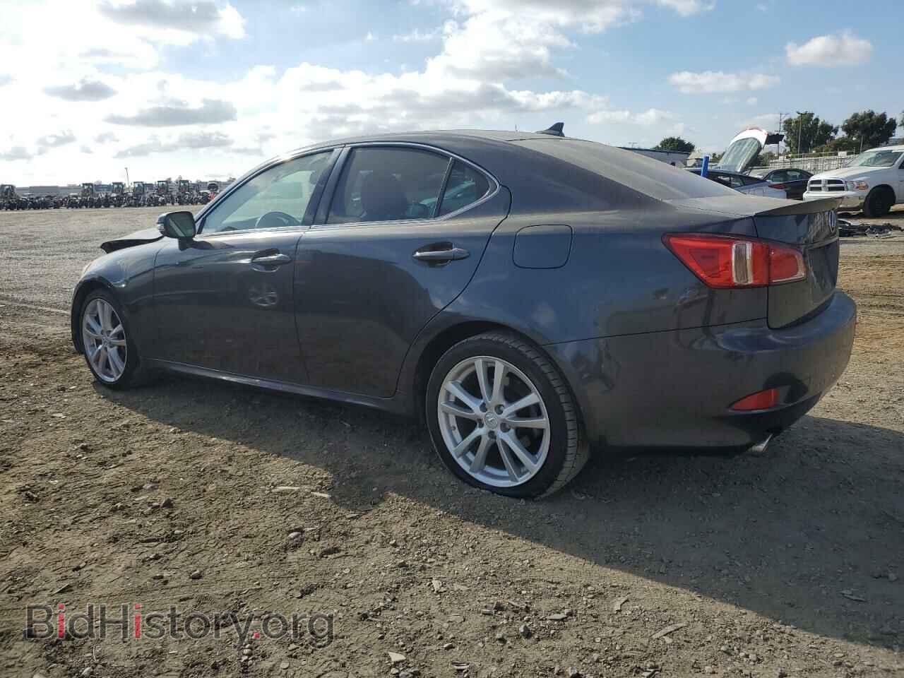 2011 LEXUS IS - VIN: JTHBF5C20B5153855 - Фото 2