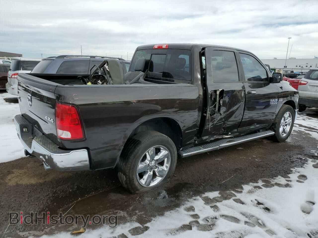2017 RAM 1500 - VIN: 3C6RR7LT5HG622815 - Фото 3