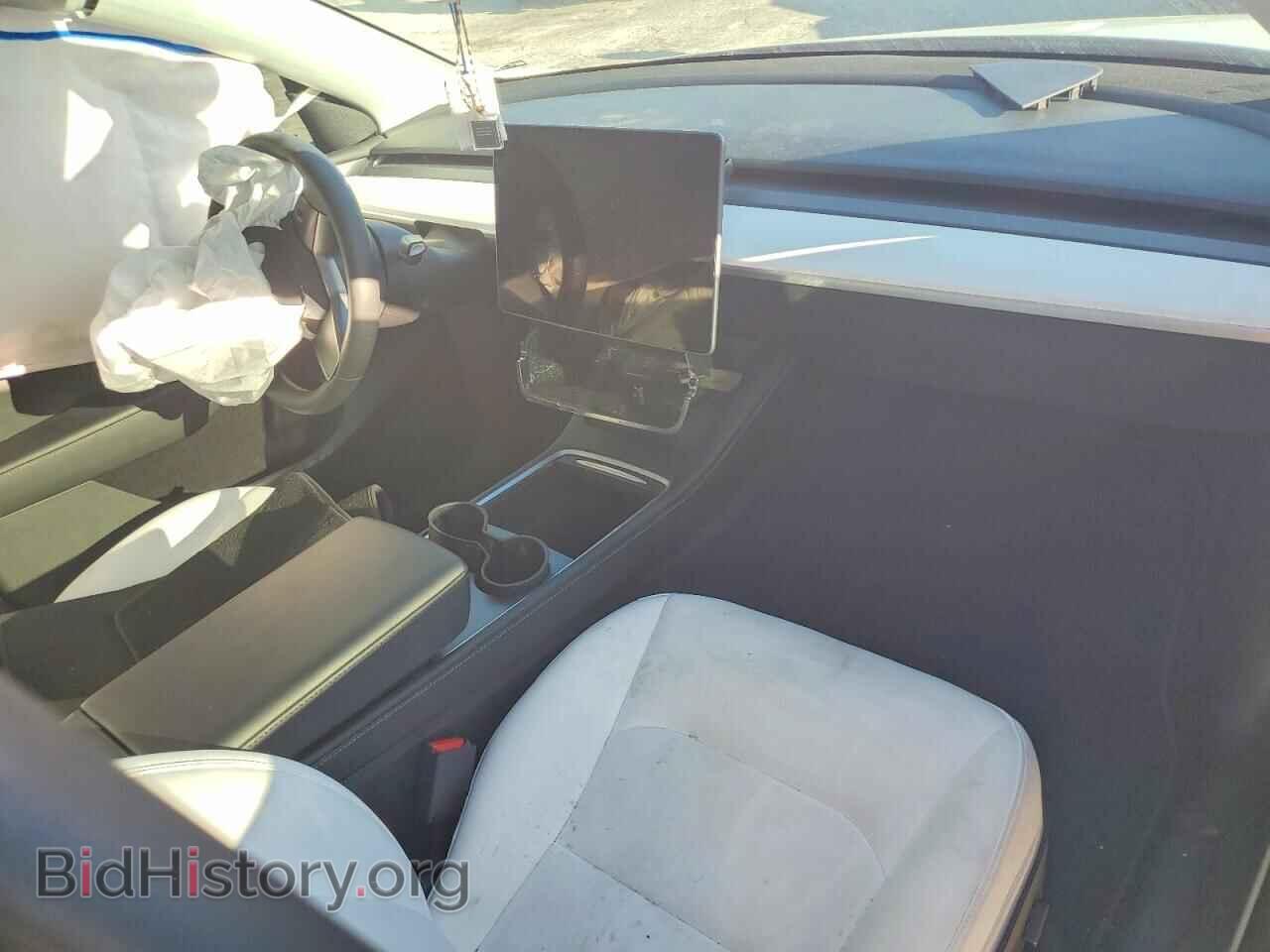 2023 TESLA MODEL Y - VIN: 7SAYGDEEXPF631864 - Photo 8