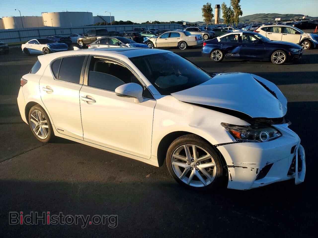 2014 LEXUS CT 200 - VIN: JTHKD5BH3E2185216 - Фото 4