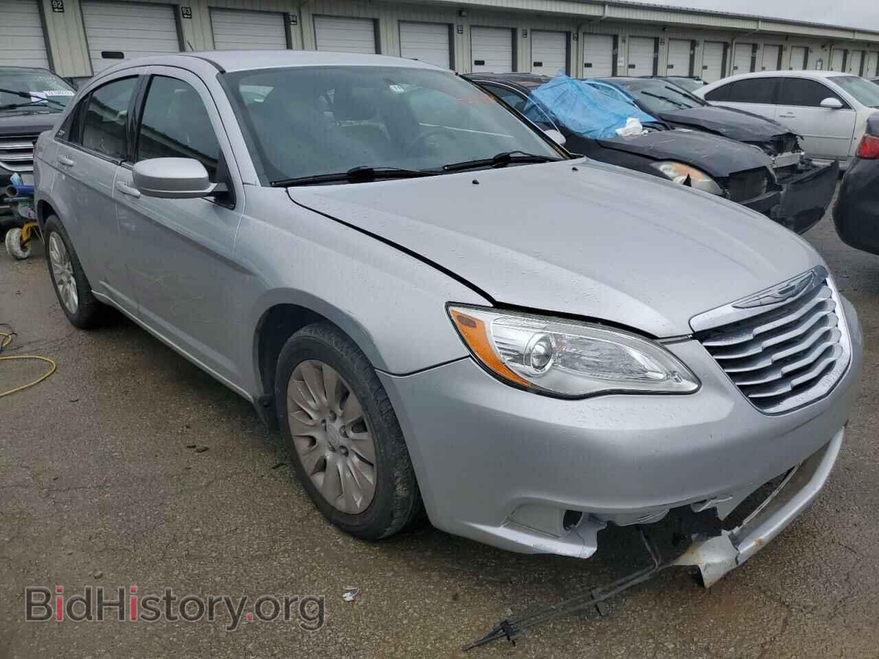 2011 CHRYSLER 200 - VIN: 1C3BC4FB8BN562786 - Фото 4