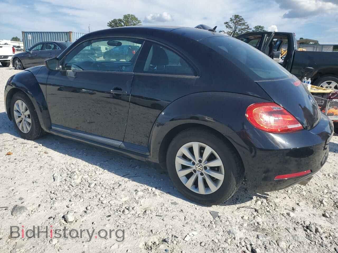 2014 VOLKSWAGEN BEETLE - VIN: 3VWFP7AT8EM625299 - Фото 2
