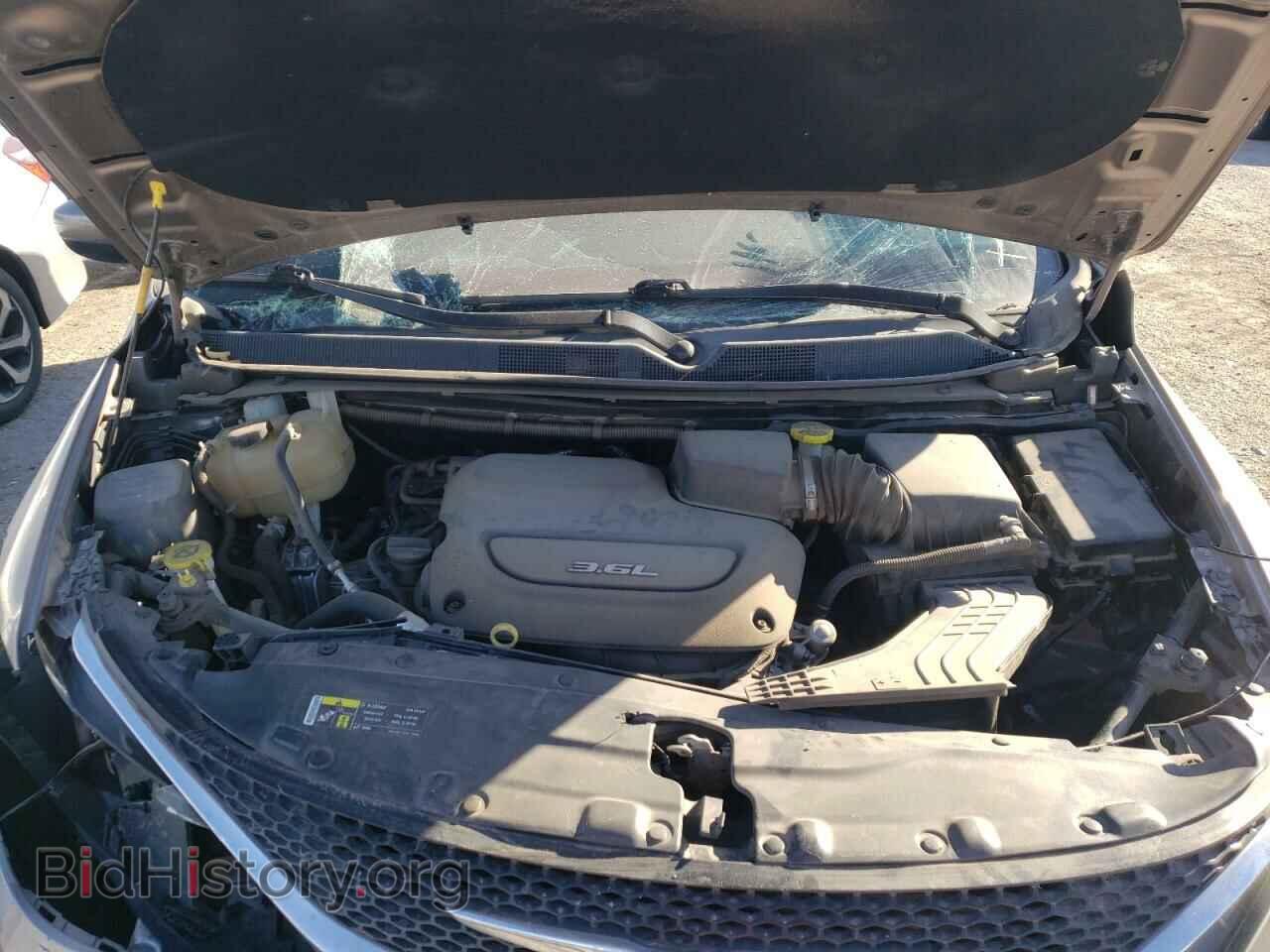 2017 CHRYSLER PACIFICA - VIN: 2C4RC1DG2HR663941 - Фото 12
