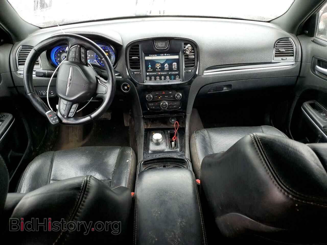 2018 CHRYSLER 300 - VIN: 2C3CCAGG0JH268576 - Фото 8
