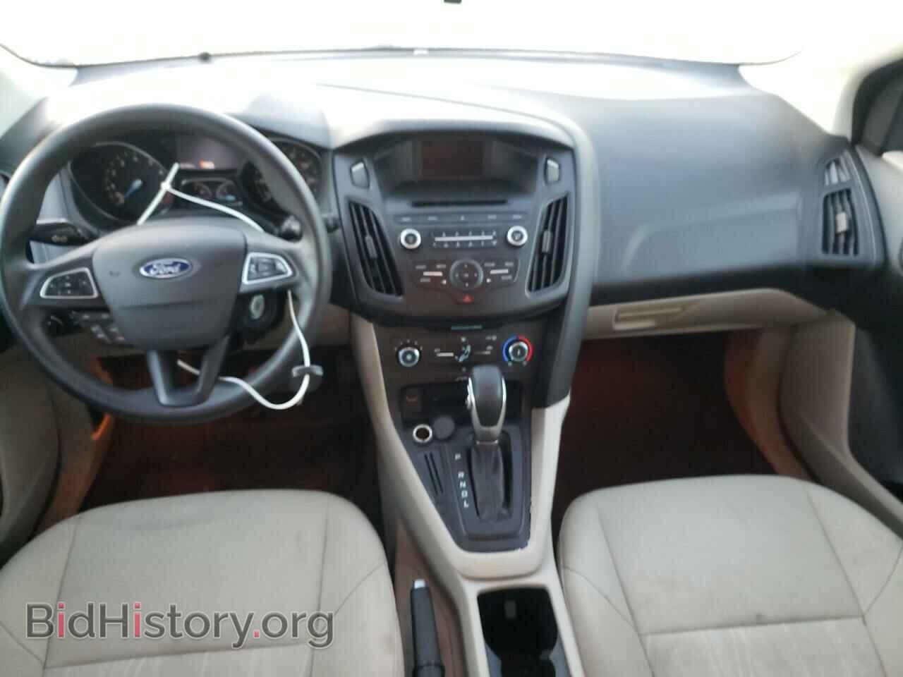 2017 FORD FOCUS - VIN: 1FADP3K25HL327412 - Photo 8