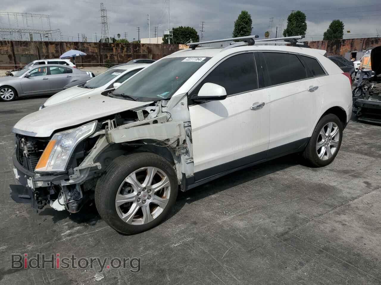 Фотография 3GYFNCE37GS581798 - CADILLAC SRX 2016