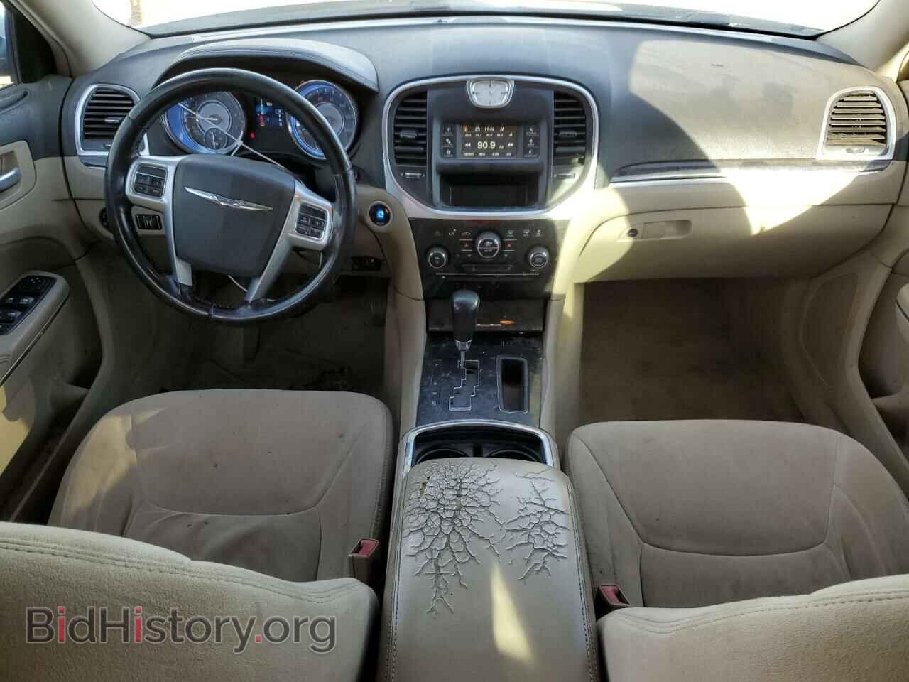 2012 CHRYSLER 300 - VIN: 2C3CCAAG1CH113580 - Фото 8