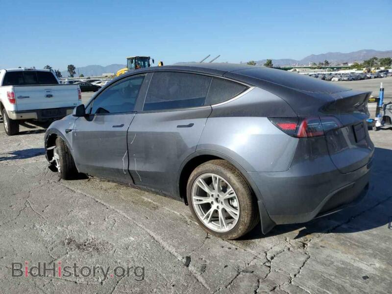 2023 Tesla MODEL Y (VIN 7SAYGDEEXPA119258) — фото 2 из 12