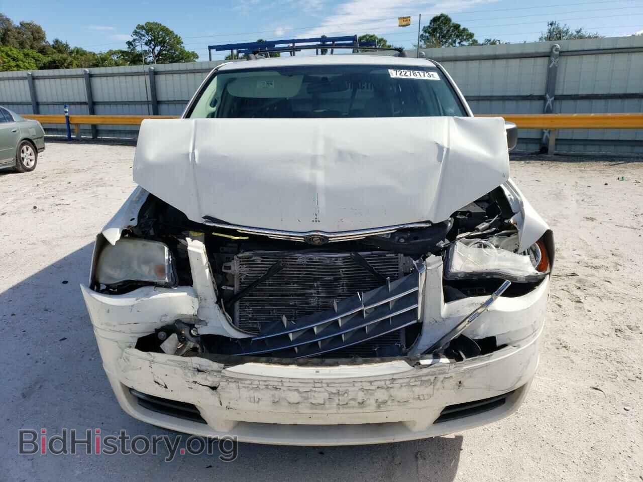 2010 CHRYSLER MINIVAN - VIN: 2A4RR2D15AR391109 - Photo 5