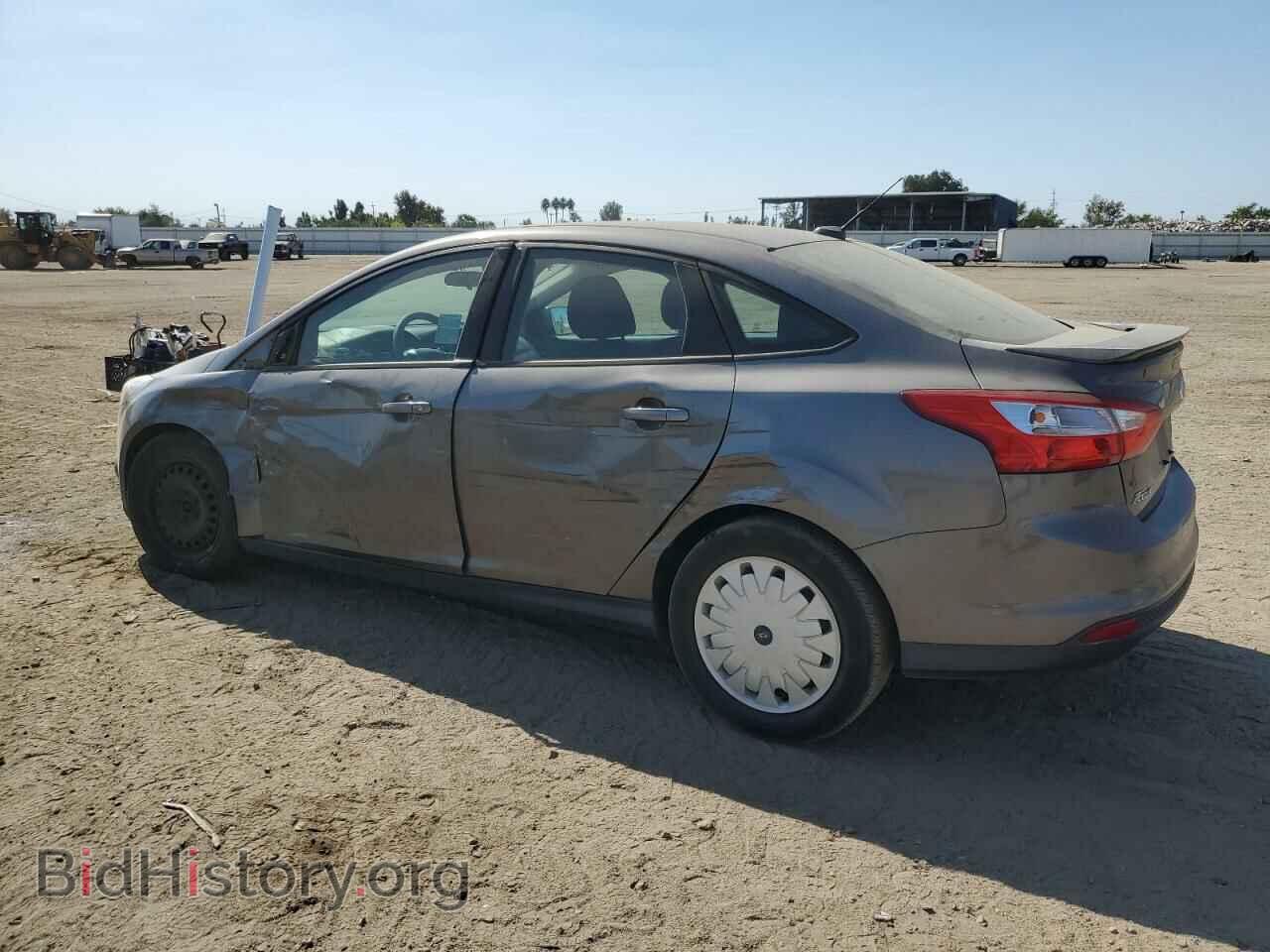 2013 FORD FOCUS - VIN: 1FADP3F27DL382447 - Фото 2
